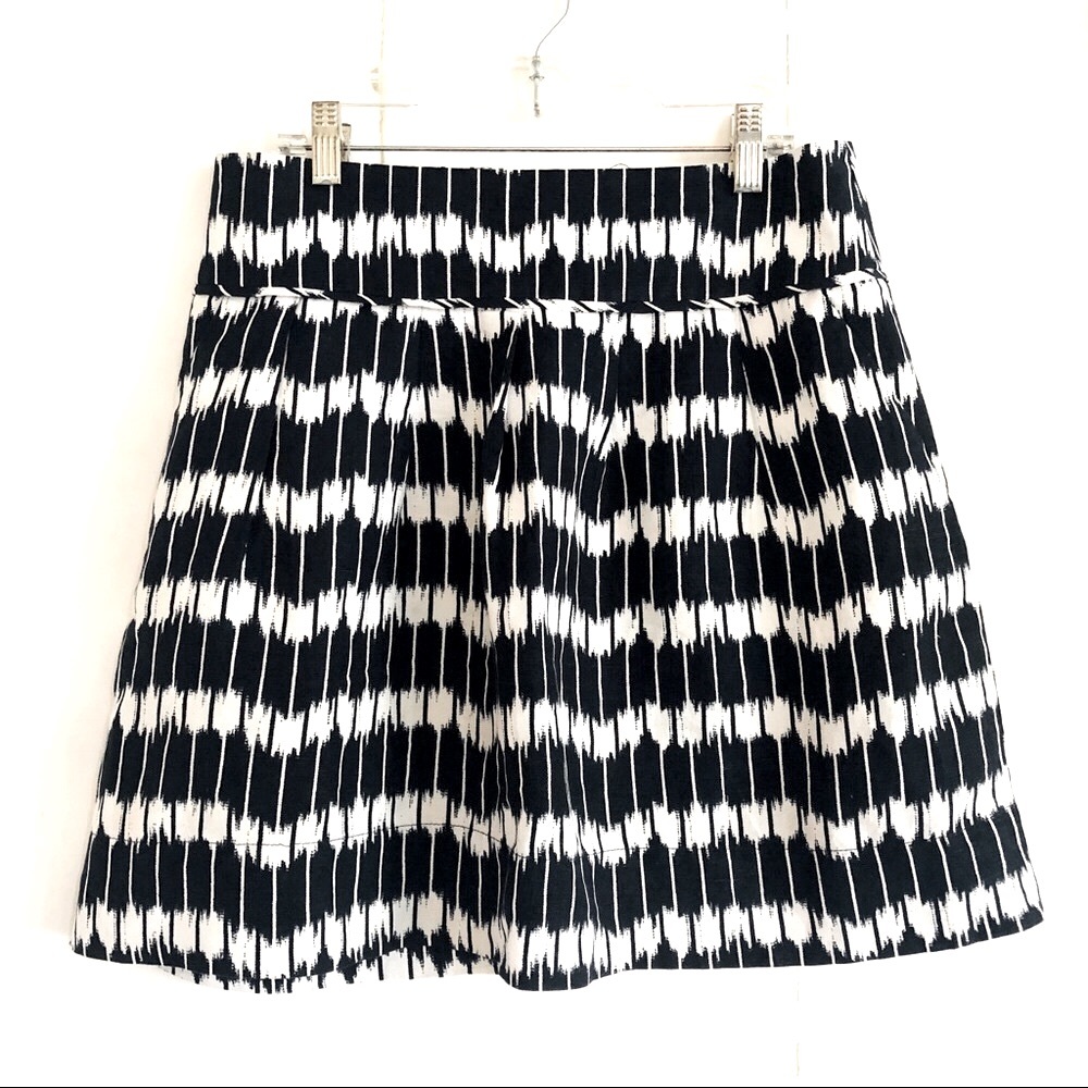 Ann Taylor LOFT Navy Blue White Skirt